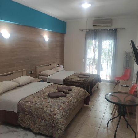 G M 3 Rooms Kentpo In The Heart Of The City Larissa Exteriér fotografie