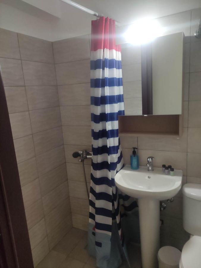 G M 3 Rooms Kentpo In The Heart Of The City Larissa Exteriér fotografie